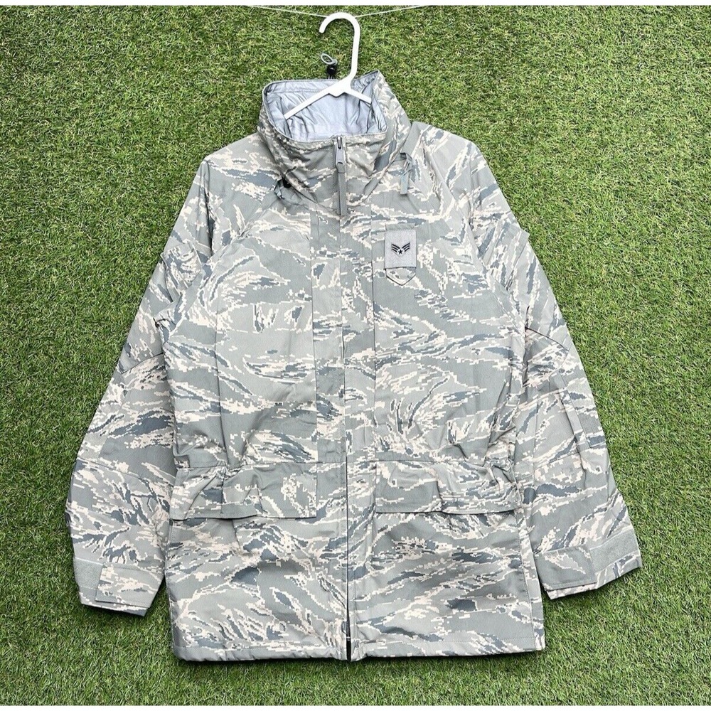 Military Jacket Mens Medium Gore-Tex Environmental Camo All Purpose Parka Coat